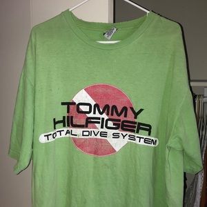 90s Vintage Tommy Hilfiger T-Shirt